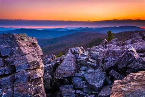 Shenandoah Park .
